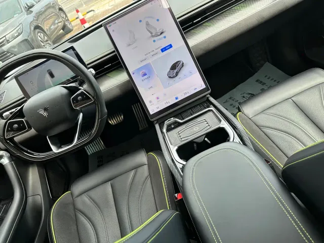 Hozon Neta GT — Фото автомобиля 13