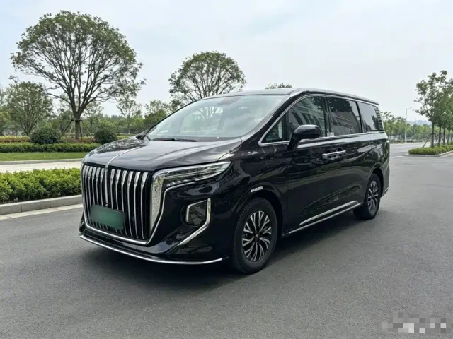 Фотография автомобиля — Hongqi HQ9 PHEV