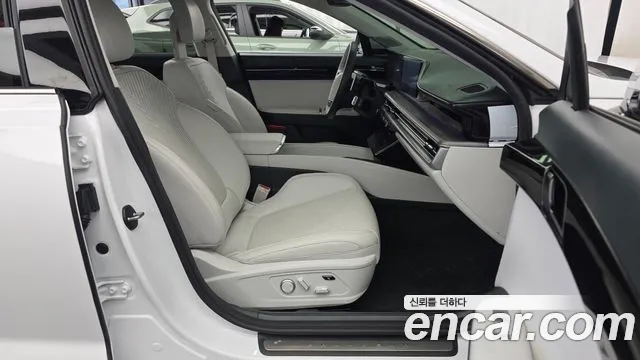 Hyundai Grandeur GN7 — Фото автомобиля 17
