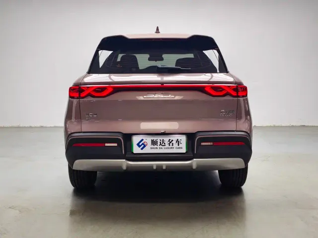 BYD Yuan UP — Фото автомобиля 3