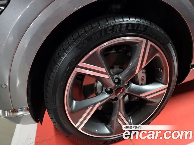 Genesis GV80 — Фото автомобиля 5