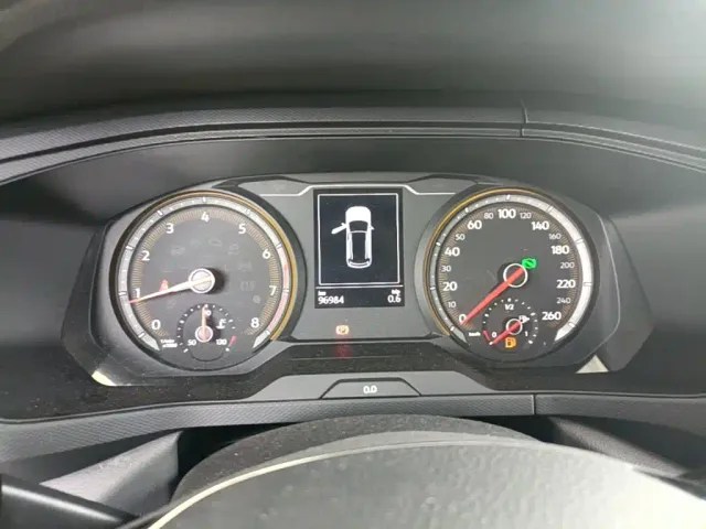 Volkswagen Tharu — Фото автомобиля 11