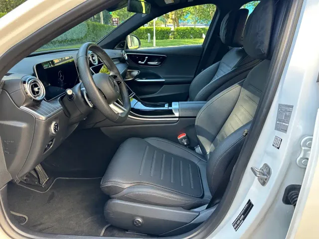 Mercedes-Benz C-Class — Фото автомобиля 12