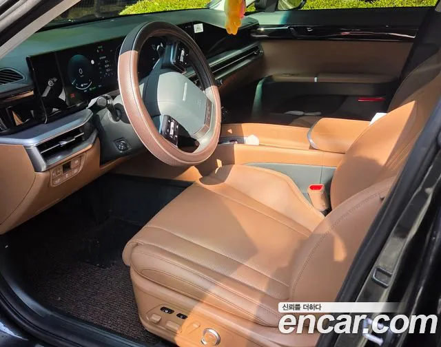 Hyundai Grandeur GN7 — Фото автомобиля 10