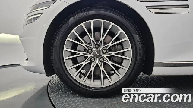 Genesis G80 RG3 — Фото автомобиля 5