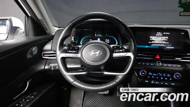 Hyundai Avante CN7 — Фото автомобиля 19