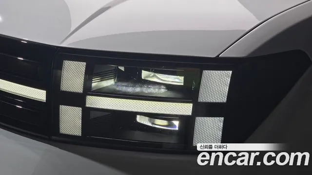 Hyundai Santafe — Фото автомобиля 22