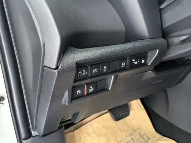 Toyota Sienna — Фото автомобиля 7
