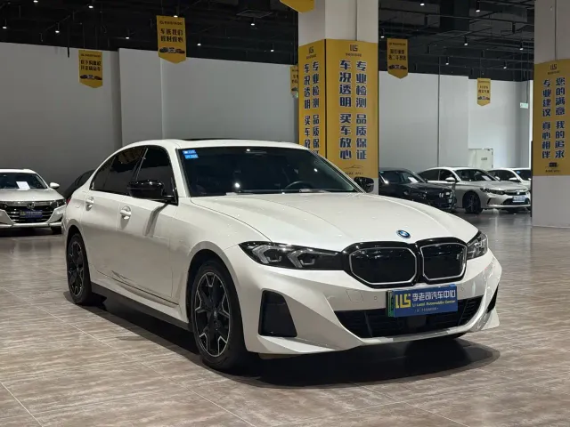 BMW i3 — Фото автомобиля 4