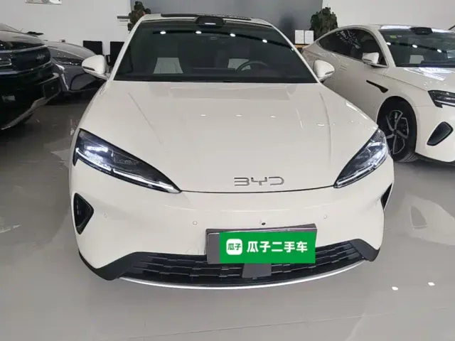 BYD Seal 07 DM-i — Фото автомобиля 2