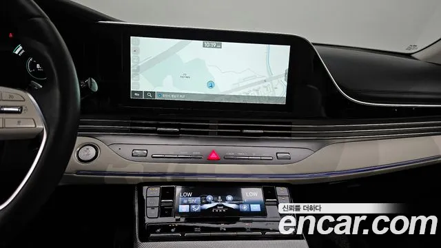 Hyundai Grandeur Grandeur (New) Hybrid — Фото автомобиля 15