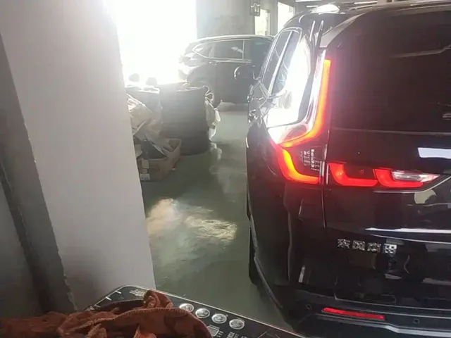 Honda CR-V — Фото автомобиля 4