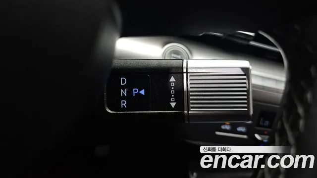 Hyundai Kona — Фото автомобиля 12
