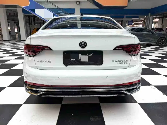 Volkswagen Sagitar — Фото автомобиля 13
