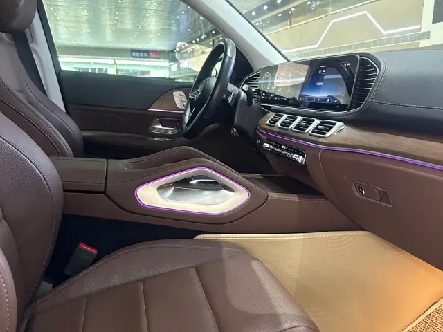 Mercedes-Benz GLE-Class — Фото автомобиля 5