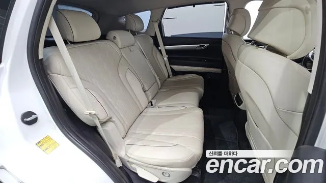 Genesis GV80 — Фото автомобиля 11