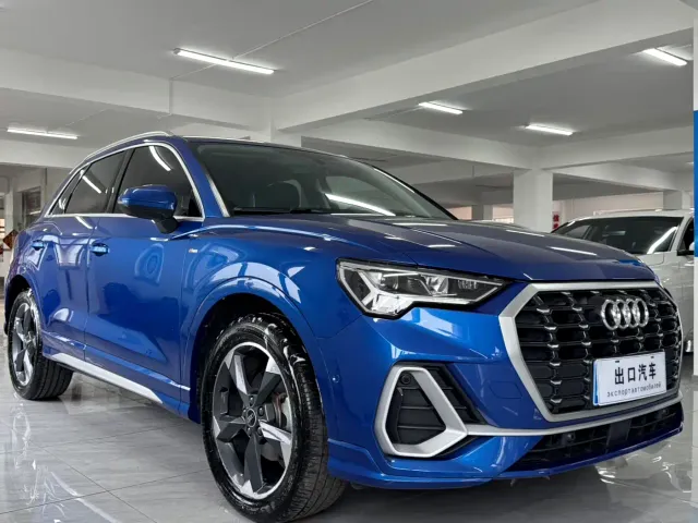 Audi Q3 — Фото автомобиля 3