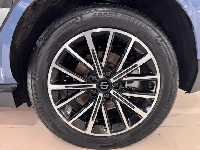 Leapmotor B10 — Фото автомобиля 15