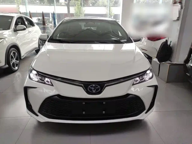 Toyota Corolla — Фото автомобиля 2