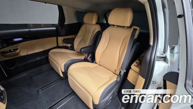 Kia Canival Carnival 4 поколение Бензин 7 мест Signature — Фото автомобиля 17