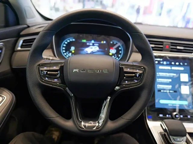 Roewe RX5 — Фото автомобиля 7