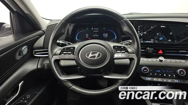 Hyundai Avante CN7 — Фото автомобиля 19
