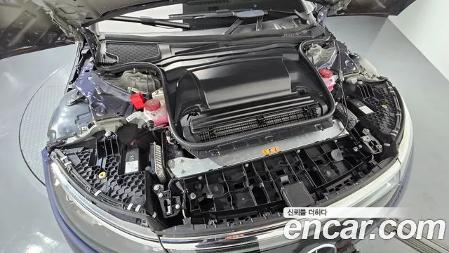 Mercedes-Benz EQS — Фото автомобиля 4