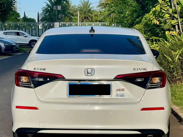Honda Civic — Фото автомобиля 8