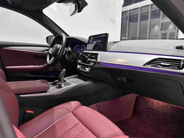 BMW 5 Series — Фото автомобиля 25