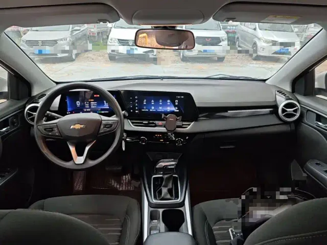 Chevrolet Monza — Фото автомобиля 9