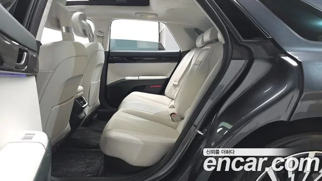 Hyundai Grandeur GN7 — Фото автомобиля 12