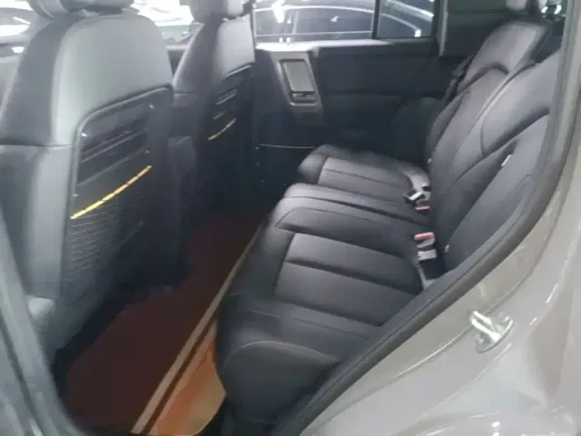 iCAR V23 — Фото автомобиля 16