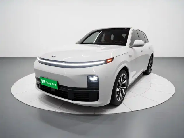 Фотография автомобиля — Li Auto L7