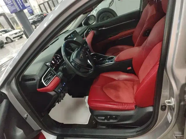Toyota Camry — Фото автомобиля 14