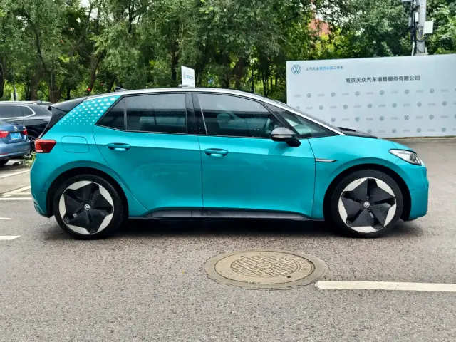 Volkswagen ID.3 — Фото автомобиля 11
