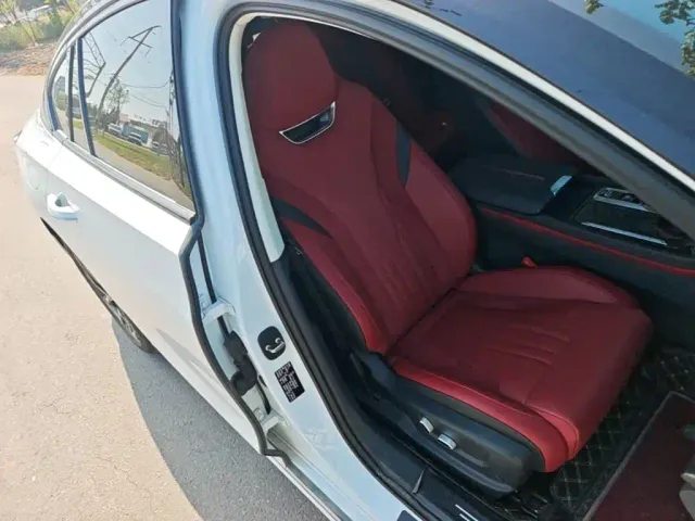 Hongqi H6 — Фото автомобиля 24