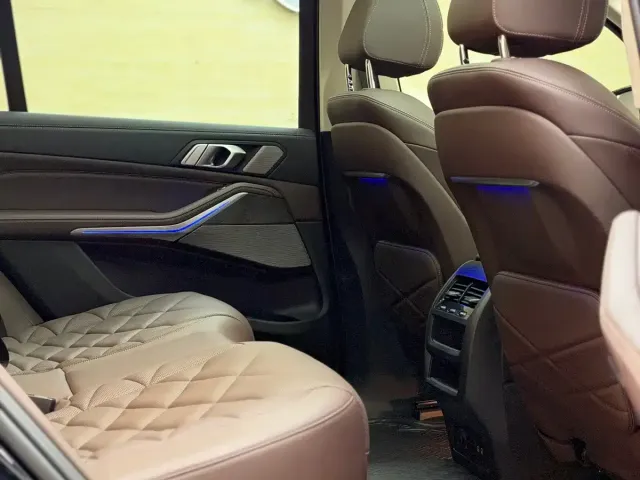 BMW X5 — Фото автомобиля 7