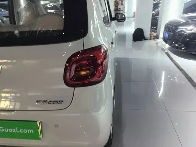 Wuling Hongguang Mini EV — Фото автомобиля 7