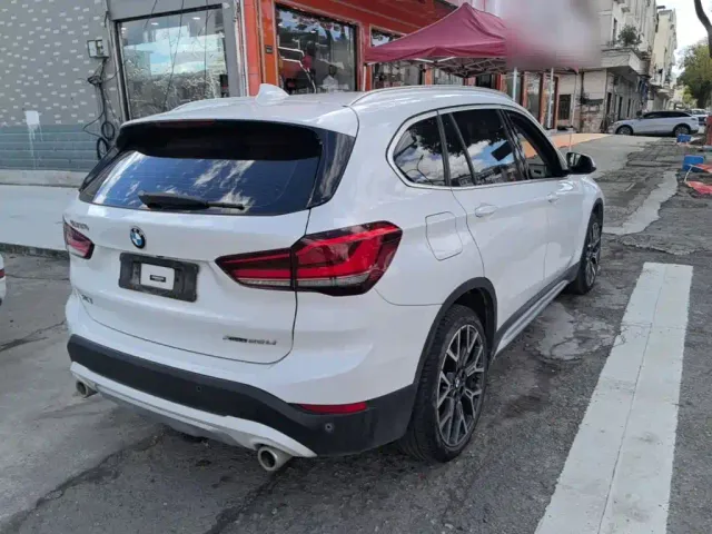 BMW X1 — Фото автомобиля 6