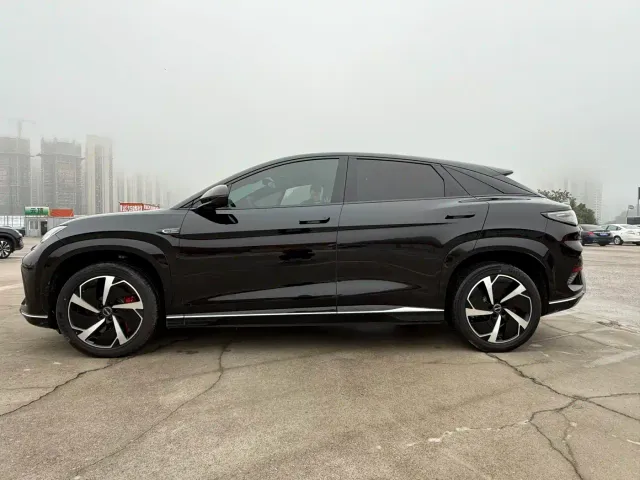BYD Sealion 07 EV — Фото автомобиля 4