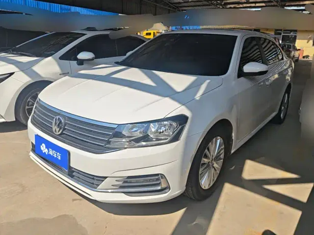 Фотография автомобиля — Volkswagen Lavida