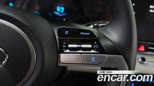 Hyundai AVANTE Avante (CN7) — Фото автомобиля 16