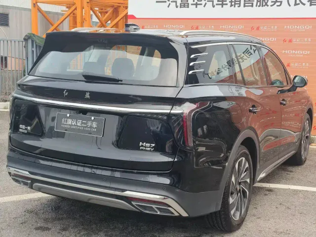 Hongqi HS7 PHEV — Фото автомобиля 8