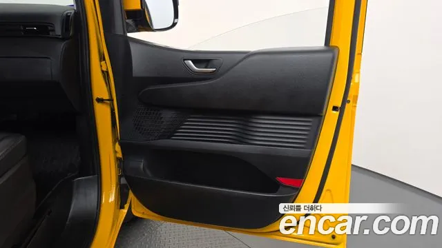 Hyundai Staria — Фото автомобиля 14
