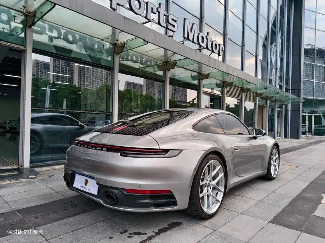 Porsche 911 — Фото автомобиля 5
