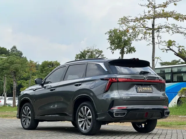 Changan CS75 Plus — Фото автомобиля 4