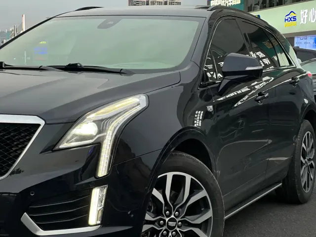 Cadillac XT5 — Фото автомобиля 7