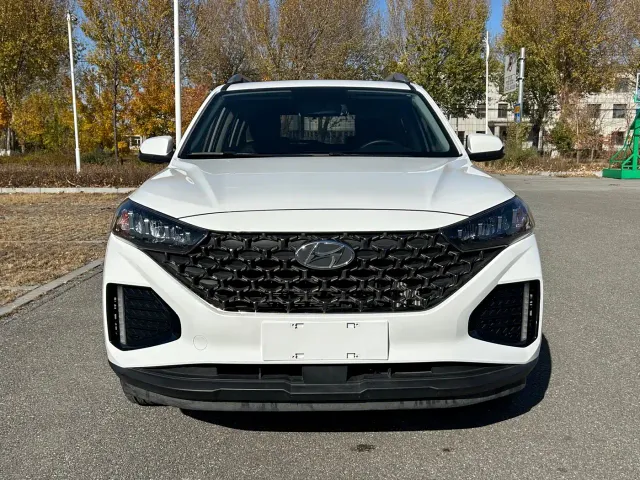 Hyundai ix35 — Фото автомобиля 2