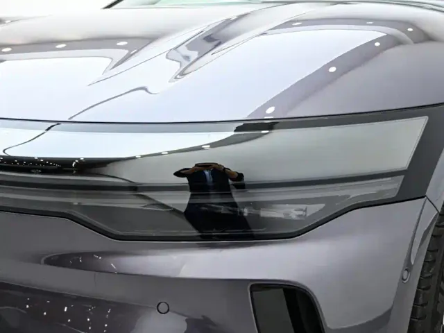 Zeekr 007 GT — Фото автомобиля 10
