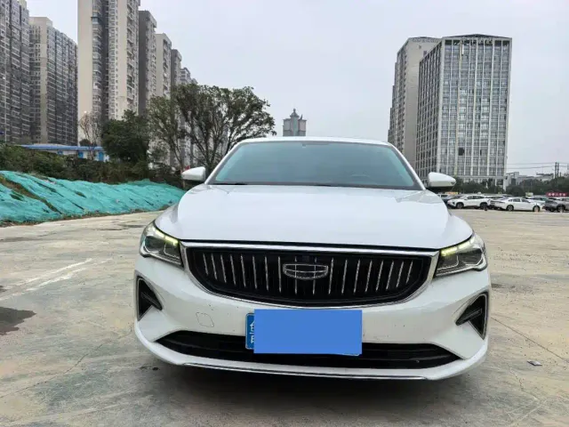 Geely Emgrand — Фото автомобиля 2